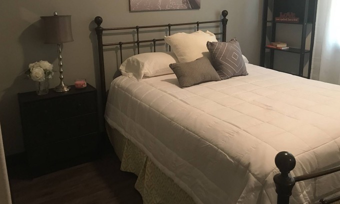 Valencia Condo | One bedroom luxury condominium
