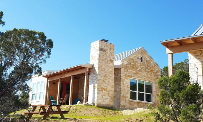 Dripping Springs House | One Bedroom with Amazing Views and fireplace