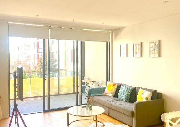 Chatswood CBD Apartment | One Bedroom with Roof Top Pool