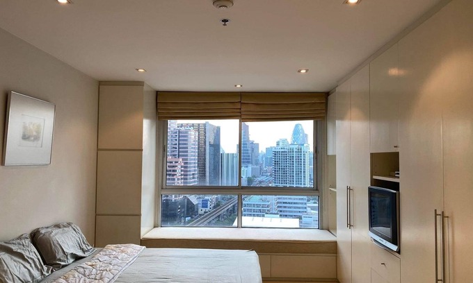 Phaya Thai Condo | One Big Bedroom in center of Bangkok close to Ari BTS near Chatuchak market