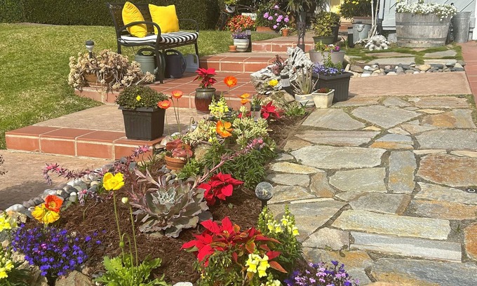 Spinnaker Hill House | One Mile to the Beach! Lovely Single Story, Family Friendly!