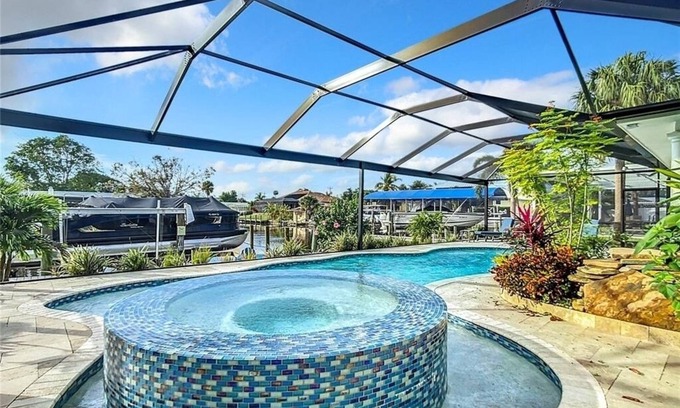 Yacht Club House | One of a kind, cozy home with NEW unique pool and hot tub