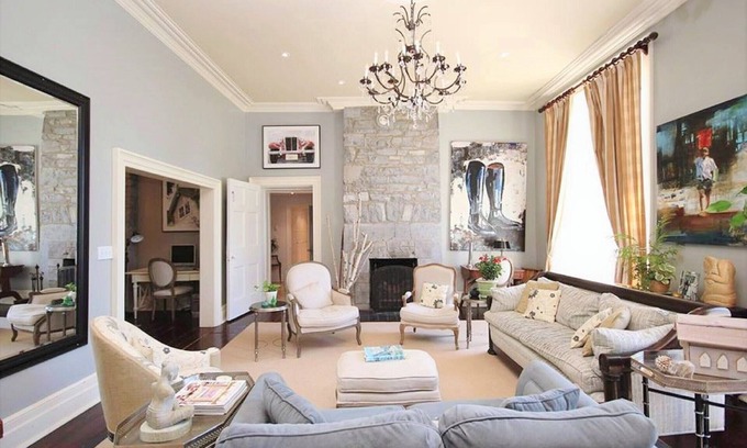 Kingston Apartment | One of a Kind Luxury Suite with Grand Patio Oasis