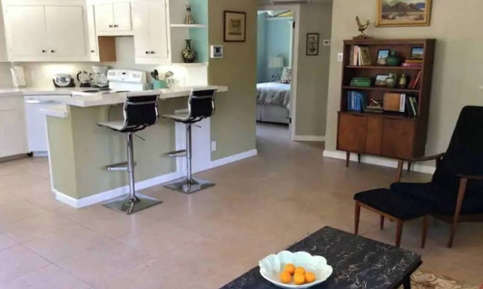 La Quinta Cove House | One of a kind secluded and stylish MCM desert bungalow on three lots, high up in the La Quinta Cove.