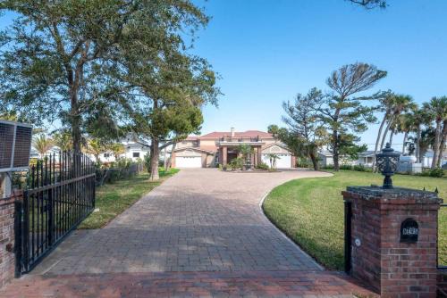 South Daytona House | One of a Kind two story gated Halifax Riverfront