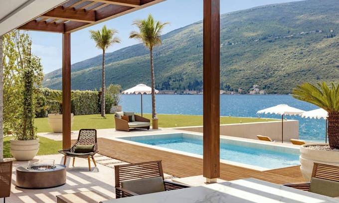 Denovici Hotel | One&Only Portonovi