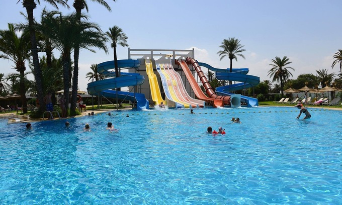 Sqanes Hotel | One Resort Jockey