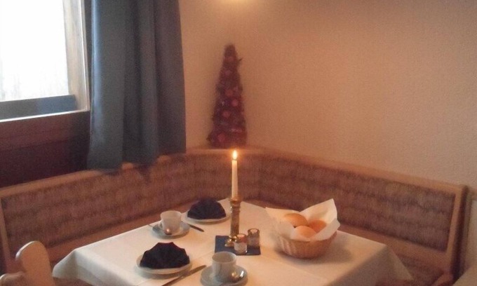 Lam Apartment | One room apartment (approx. 25sqm) for 2 persons plus terrace with view of the Bavarian Forest