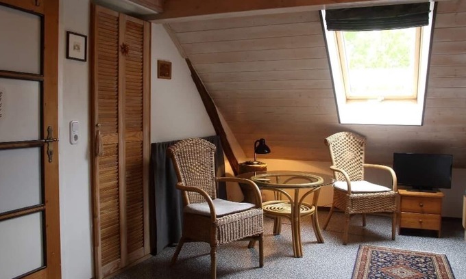 Beratzhausen Apartment | One-room apartment 25m2 in the countryside with free WLAN