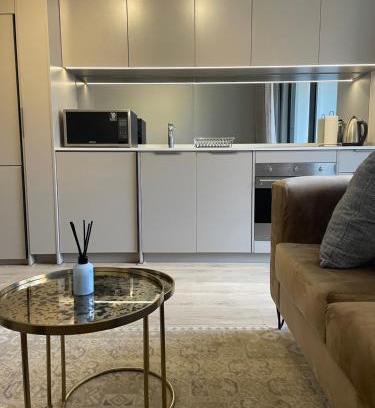 Greater Johannesburg Metropolitan Area Apartment | One Rosebank Unit 11