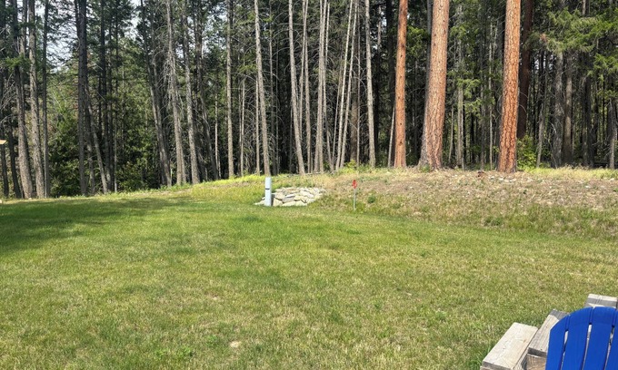 Bonners Ferry House | One Small Rv Space North of Bonners Ferry. n50 Amp, Water, Sewer. Ask about pets