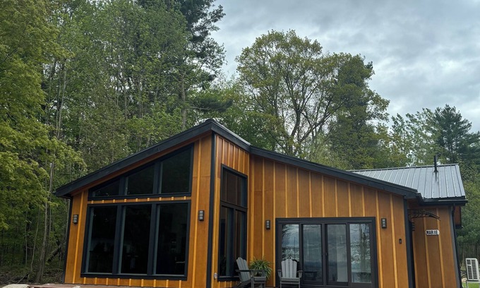 Durhamville House | Oneida Lake Jewels, Marie's Place: Stay and Play! 3 miles from Sylvan Beach!