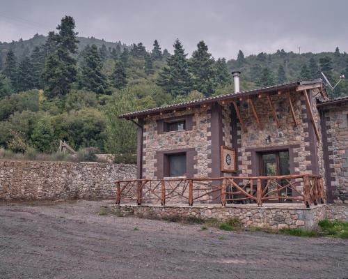 Kalavrita Ski Chalet | oneiropagidasuites