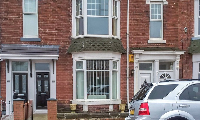 Westoe Cottage | Only 1½ miles from the beach front, perfect for those days in the sun.