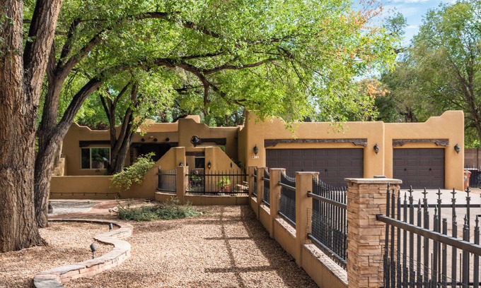Albuquerque House | Only a few days available for Balloon Fiesta-5min from Balloon Fiesta Park