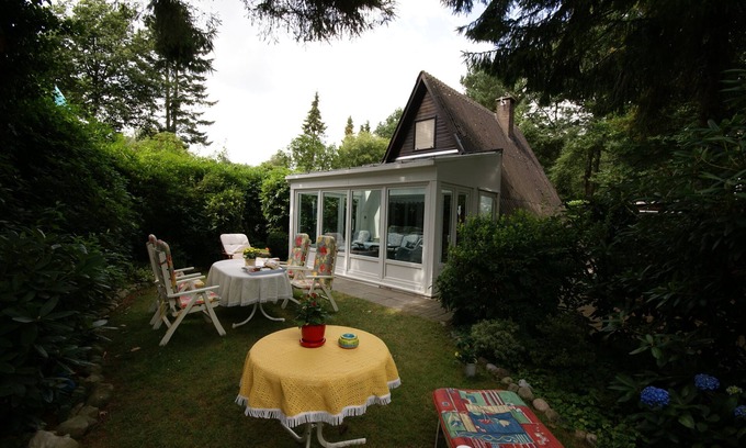 Conneforde House | * Only roof house * lovingly furnished
