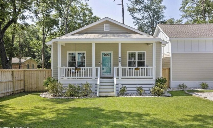 Ocean Isle Beach House | Only TWO MILES to the beach! Custom bungalow. Fenced-in yard!