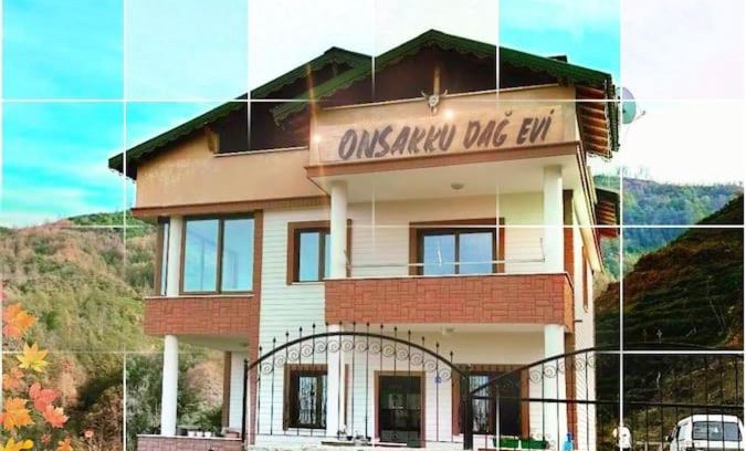 Ardesen Apartment | Onsakku Dağ Evi