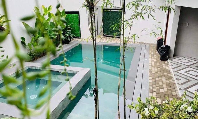 Marikina House | Onsen by BoyNita