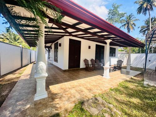 Habaraduwa Villa | OOLA Habaraduwa