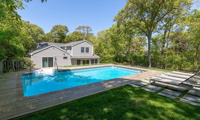 North Sea House | Open Concept Living Spaces, New Kitchen with Breakfast Bar, Large Loft.