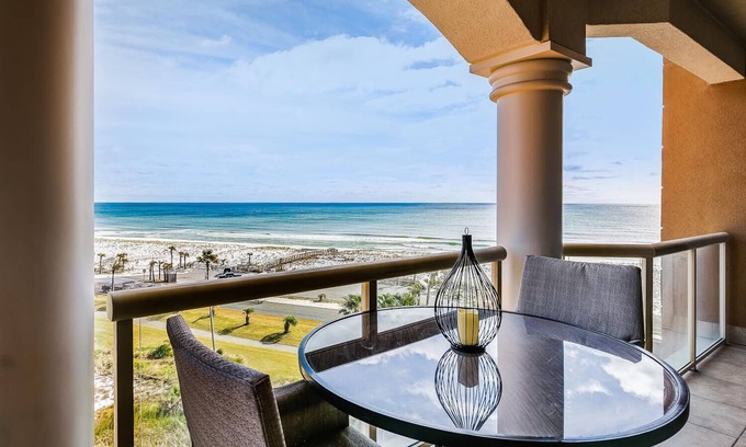 Pensacola Beach Condo | ❗️Open Sept 1-5 discounted🌴 Portofino RESORT 🌴Hear OCEAN WAVES from balcony
