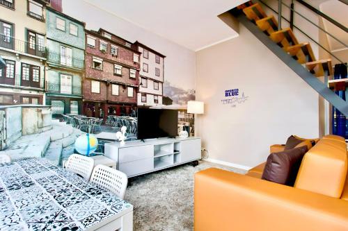Lapa House | Oporto Blue Lapa - Spacious Family Apartment With Winter Garden