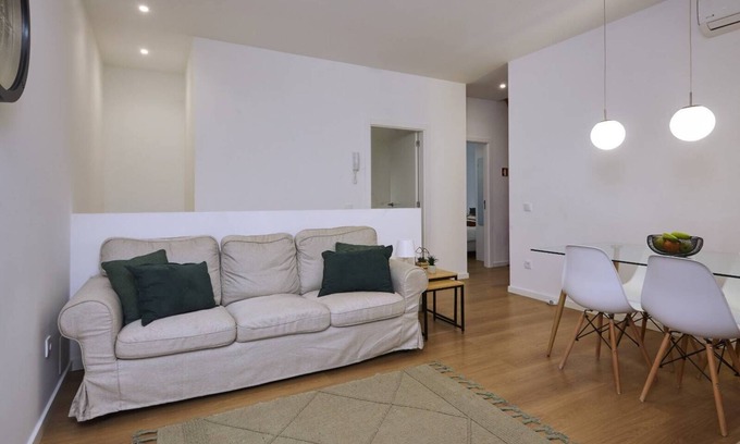 Boavista Apartment | Oporto Yellow Villas 8