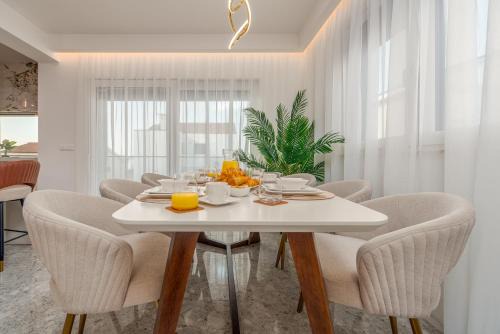 Kozino Apartment | Optasia view