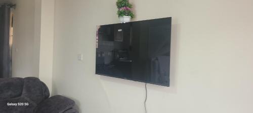 Kitengela Apartment | Opulent oasis mega