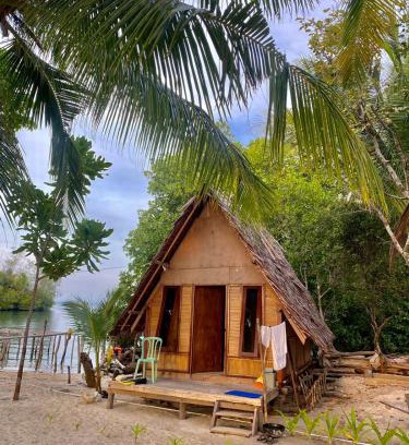 Pianemo Islands House | Or Mandira Homestay