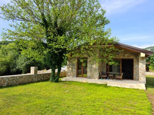 Virpazar Villa | Orahovo stone vilas