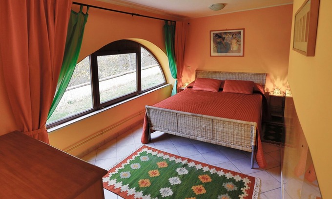 SantʼOreste Apartment | "ORANGE" apartment in villa near Rome