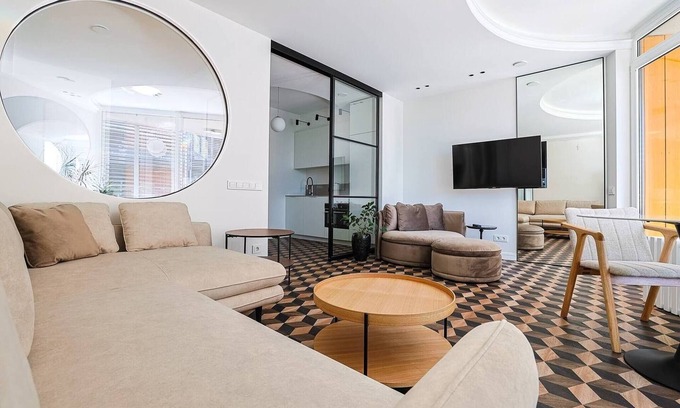 Palanga Apartment | Orange beautifful appartement