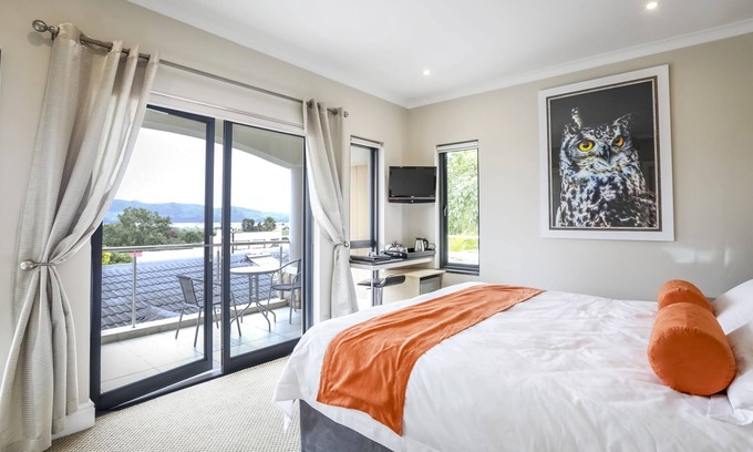 Old Place House | Orange Inn Knysna