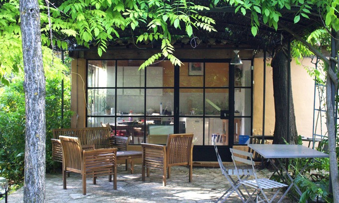 Vallabrix House | Orangery at the foot of a château
