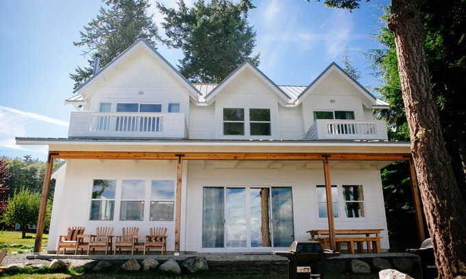 Olga House | Orcas Island, Peapod Cottages #290