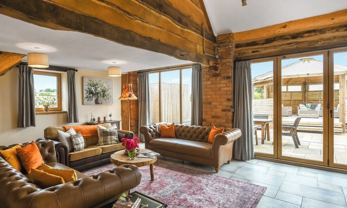 Bridgnorth Cottage | Orchard Barn - UK47458