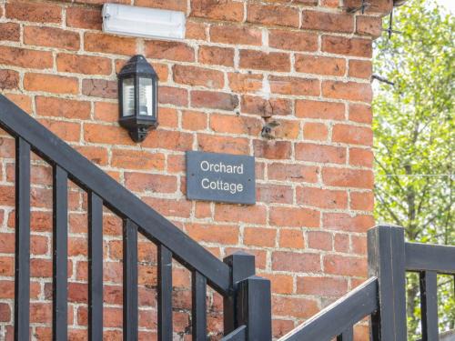 Newtown House | Orchard Cottage