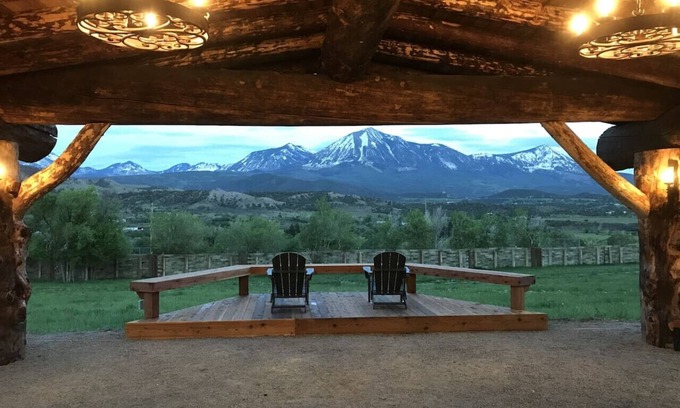 Paonia Cabin | Orchard Venue - Rent By The Day