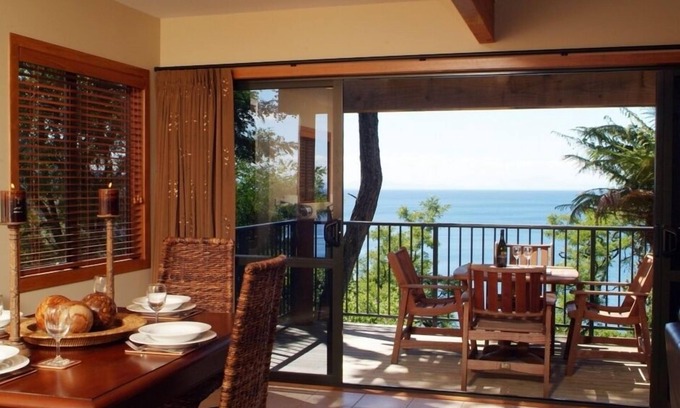 Pukawa Apartment | Oreti Lake Front Apartment