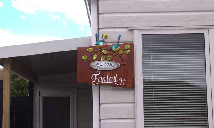 Orewa Cabin | Orewa Kiwi Cabins - Fantail Cabin