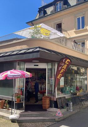 Gersau Bed & Breakfast | Organic BnB Froschkoenig Rigi Burggeist