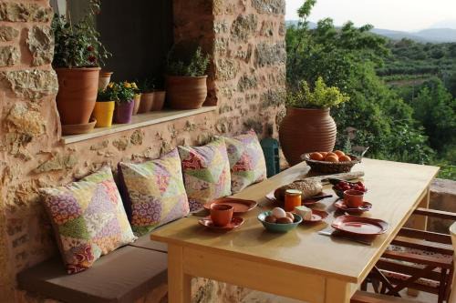 Apostoli House | Orgon Farm Traditional Houses