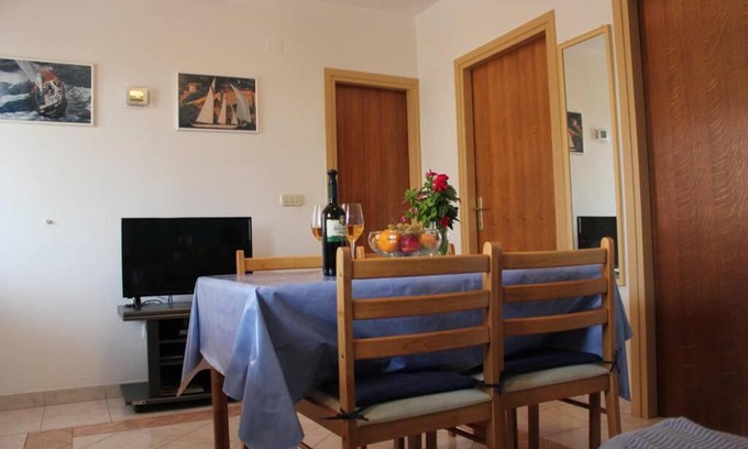 Lukoran Apartment | Orhideja Apartment