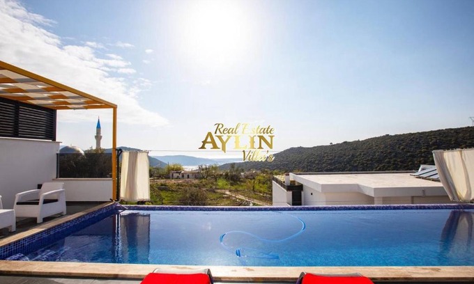 Uzumlu Villa | Oriental Villa In Nature With Private Pool