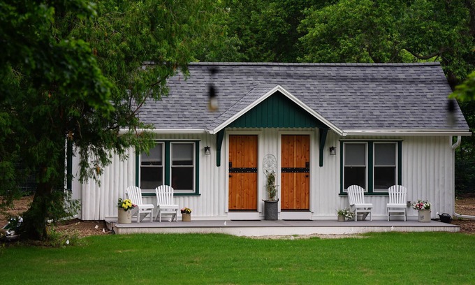 Ellison Bay Cottage | Original cottage from the 50's completely renovated, timeless . Old Door County!