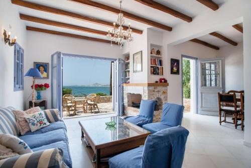 Maragas House | Orkos View House