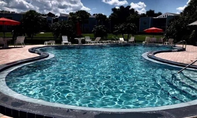 Ventura Apartment | "Orlando Magic at 3697 Vacation Apartment: Your Getaway!"