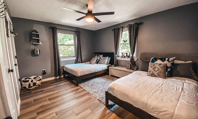 Orlando House | Orlando modern contemporary state of the art country home on a 5 acre property.